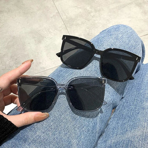 Oversized Sunglass
