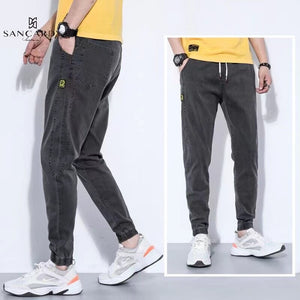 Loose Jeans