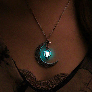 Luminous Pendant Necklace