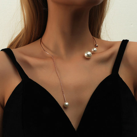 Elegant Choker Necklace