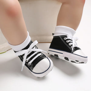 Canvas Classic Sneakers