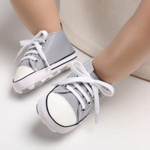 Canvas Classic Sneakers