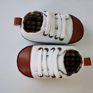 Canvas Classic Sneakers