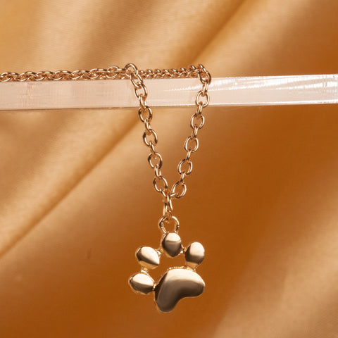 Tiny Heart Necklace