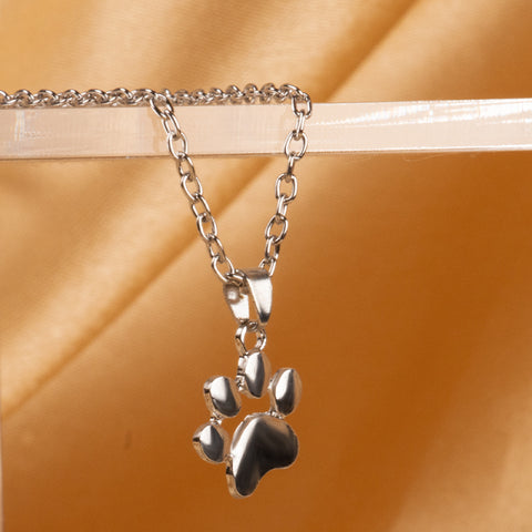 Tiny Heart Necklace