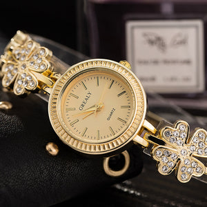 Schoolgirl Women Wristwatch Clock
