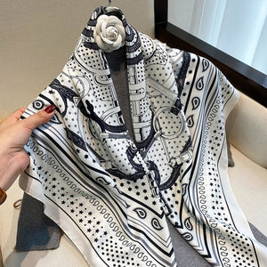 Lady Scarve