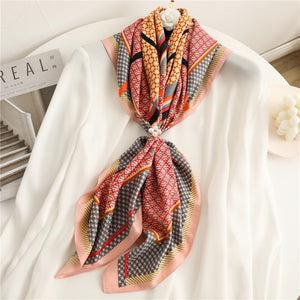 Lady Scarve