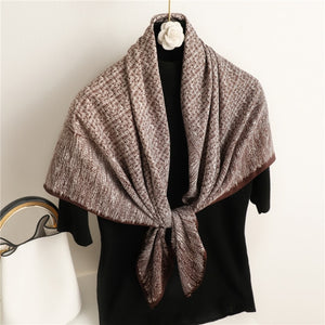 Lady Scarve